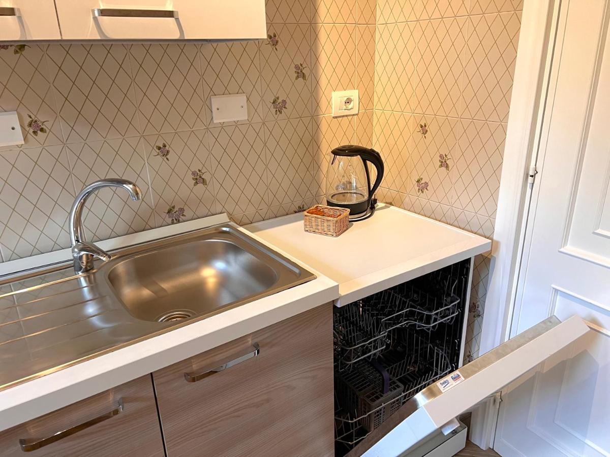 Charming Apartments, Steps From The * Alghero