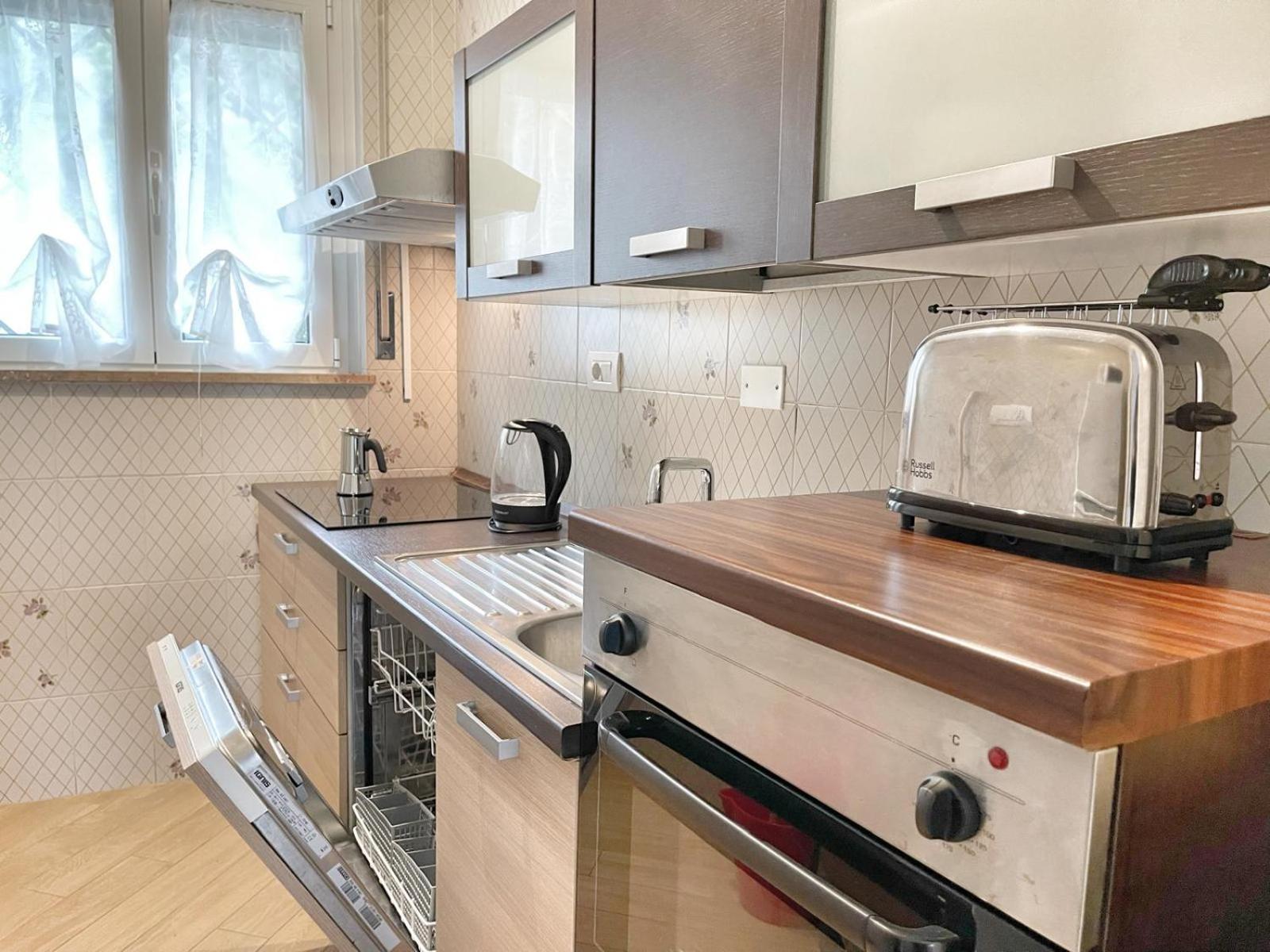 Charming Apartments, Steps From The *