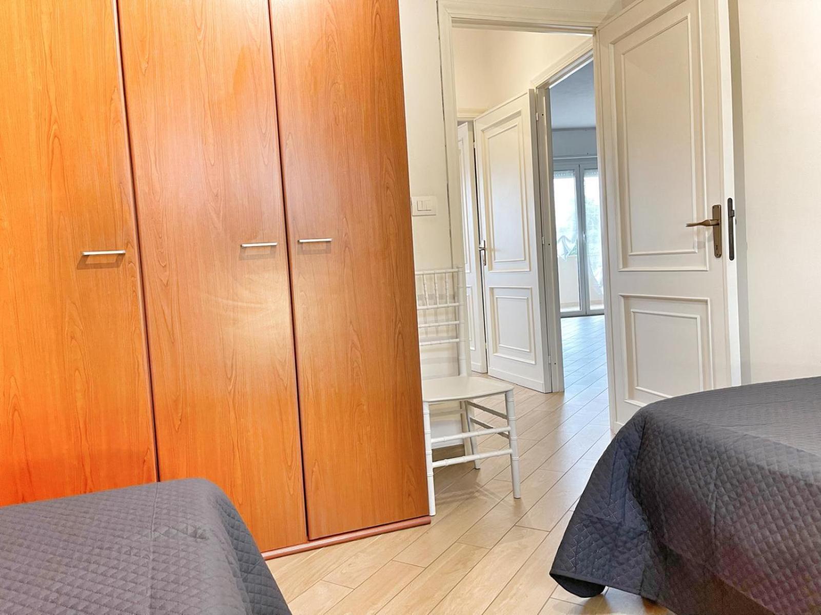 Apartment Charming Apartments, Steps From The
