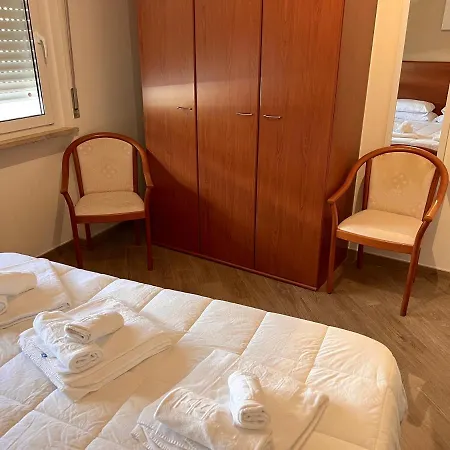 Alghero Charming Apartments, Steps From The Beach Exterior photo