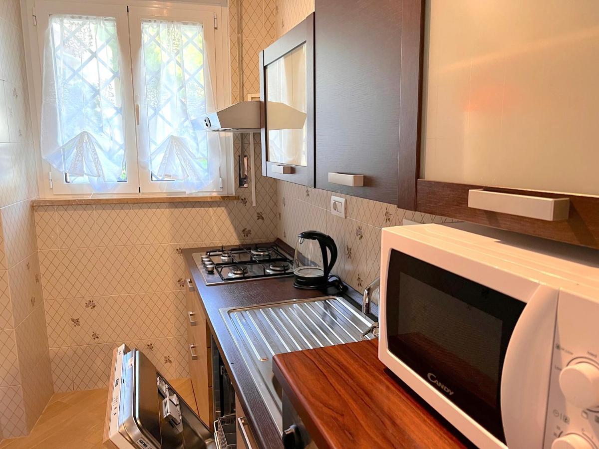 Appartement Charming Apartments, Steps From The *